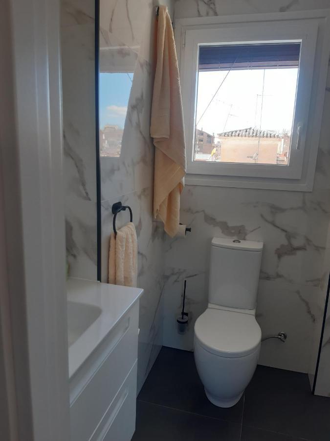 그라나다 Habitacion Con Bano Privado Y Vistas 아파트 외부 사진